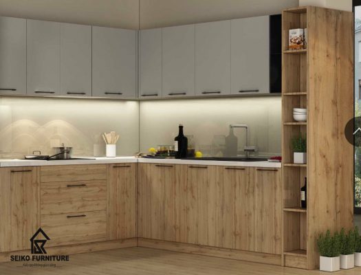 Tủ bếp Melamine màu vân gỗ kết hợp màu ghi sáng sang trọng